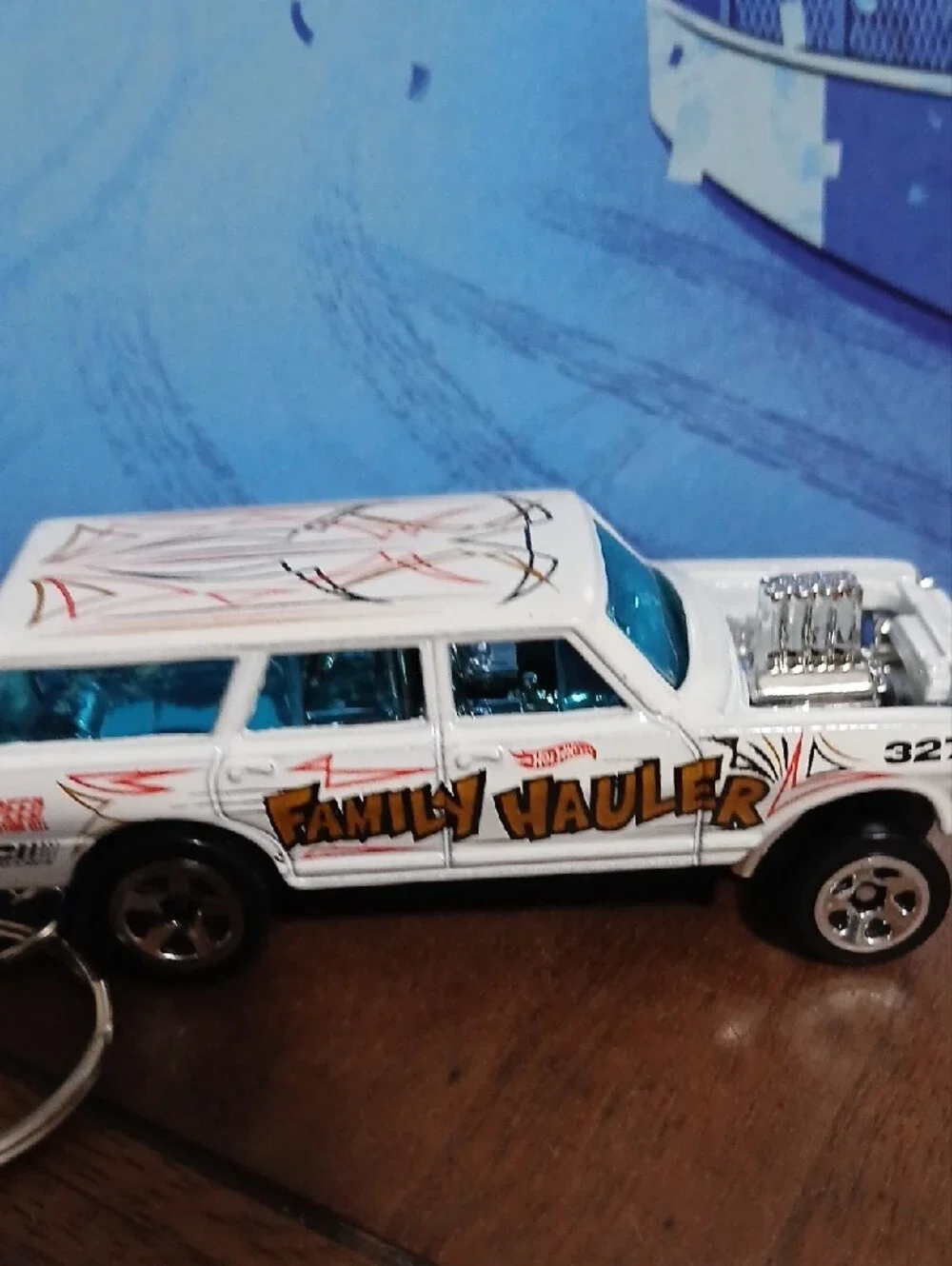 Family Hauler White 64 NOVA GASSER Die-Cast Toy Wagon - KEYCHAIN